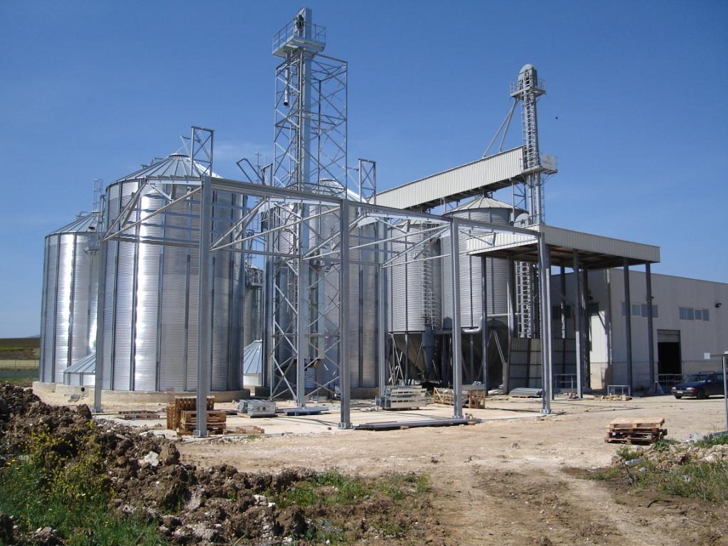 Architetto Giuseppe vajana, centro stoccaggio grano