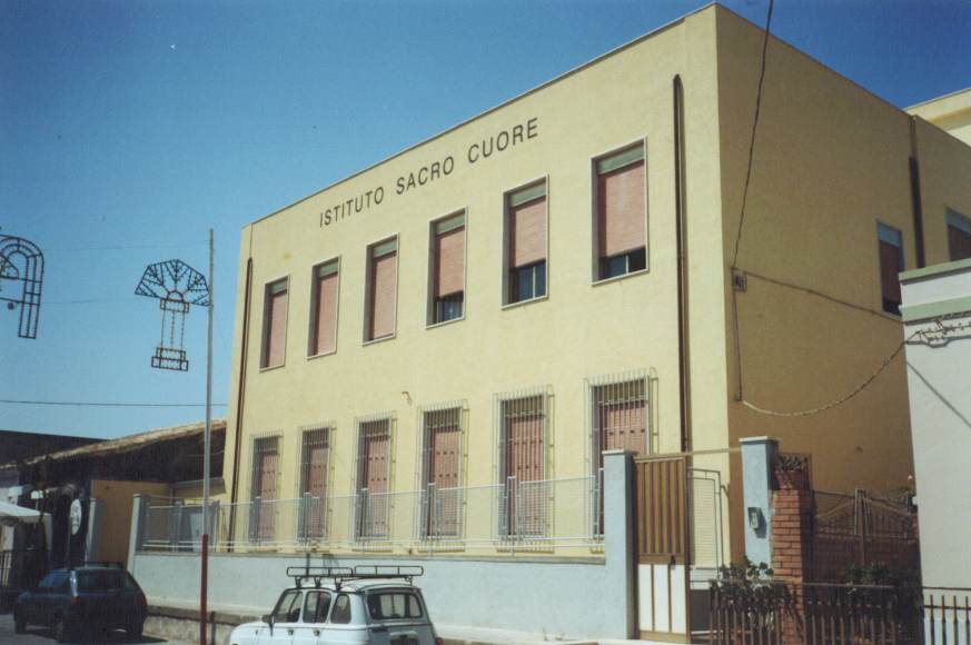 Architetto Giuseppe Vajana, Ristrutturazione Istituto Sacro Cuore